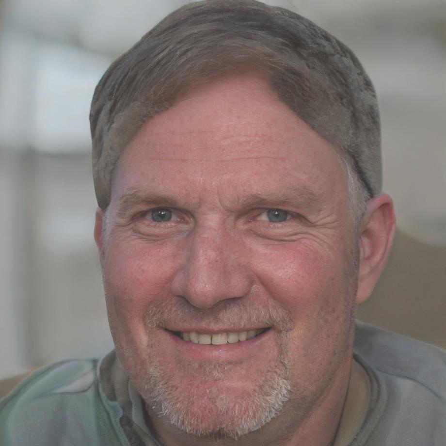 Portrait of Hyung-jin Pak, Operations Manager